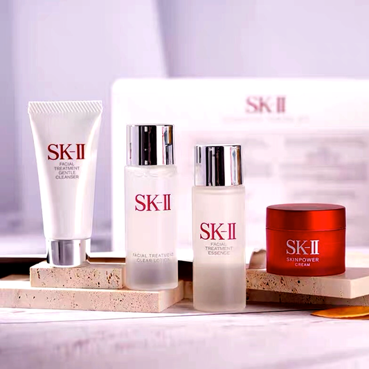 SK-II Essential Travel Kit 4pcs-set Ace 👑 Moisturizing and skin care 4-piece travel set|Cleanser. Clear and clear dew. Fairy water. essence cream
