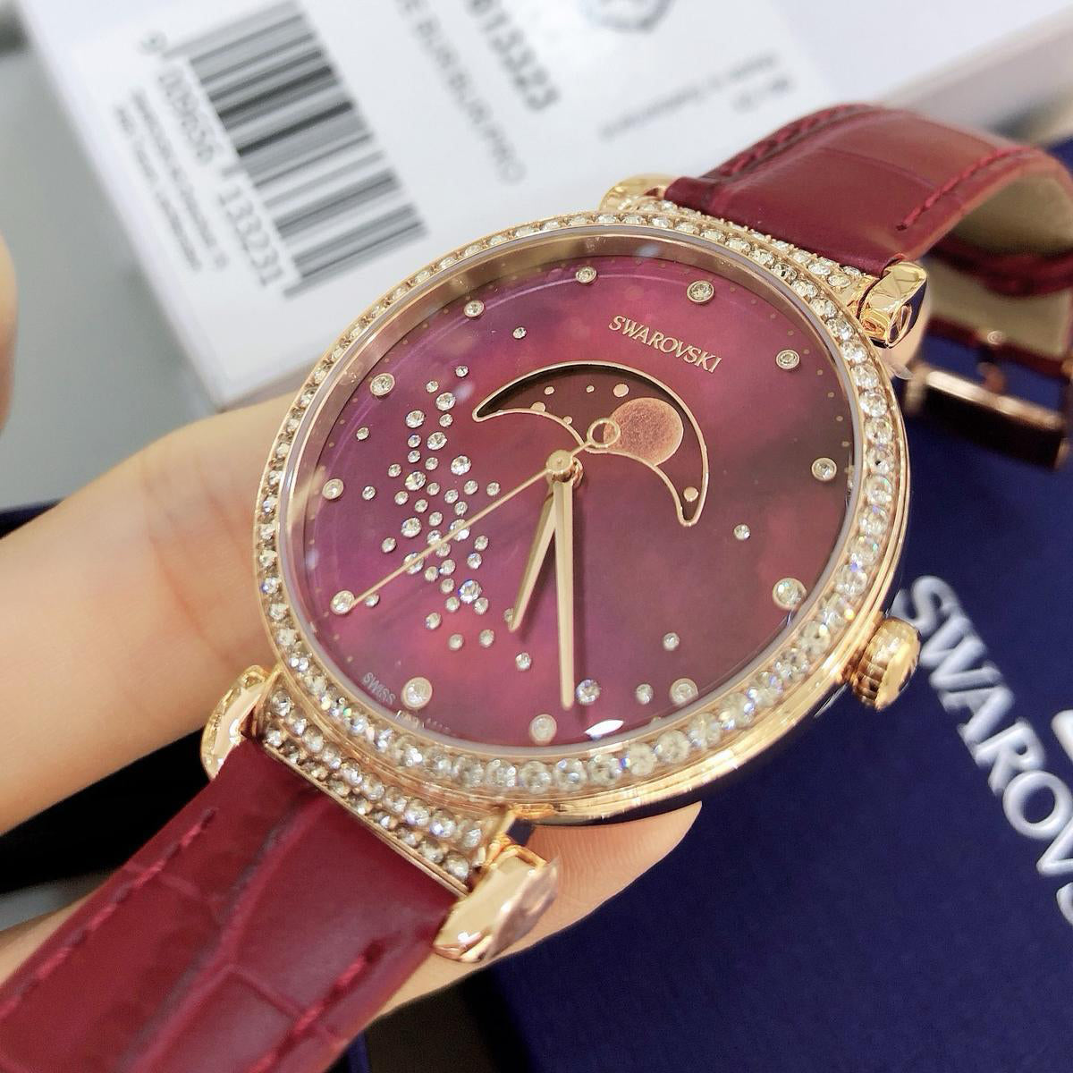 Swarovski Passage Moon Phase Ladies Red Watch 繁星皓月 水晶防水 女裝腕錶 Made in Switzerland(香港行貨 ★ 專門店一年保養)