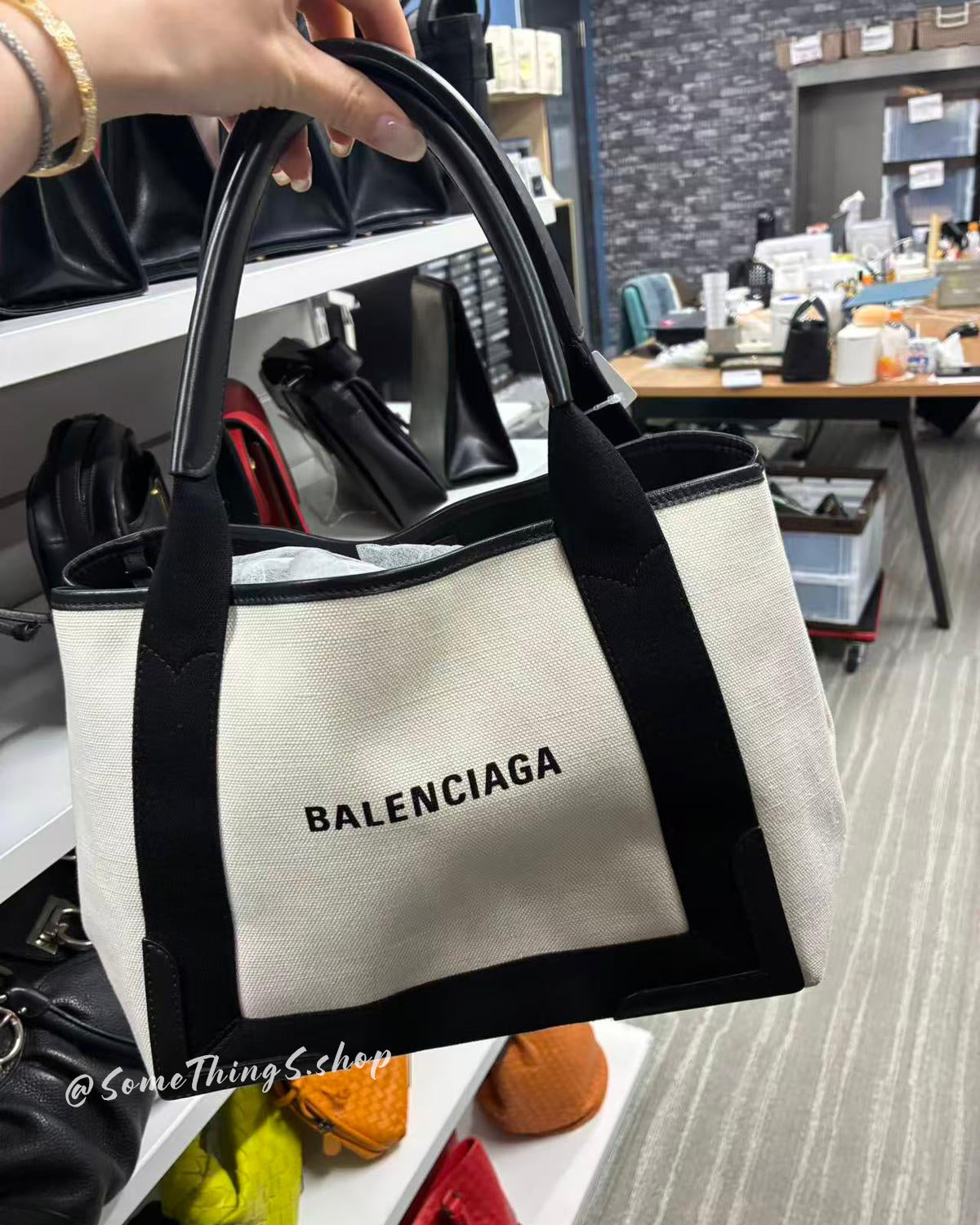 【日本🇯🇵 中古二手】Balenciaga 巴黎世家 Navy Cabas tote bag in Beige|正版正貨