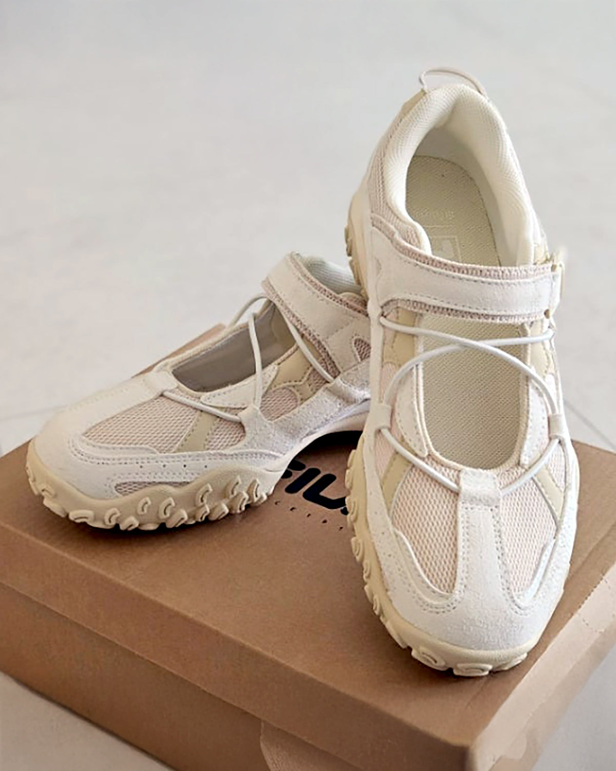 韓國🇰🇷 FILA Echappe VELCRO V2 芭蕾運動鞋 波鞋|韓國限量款