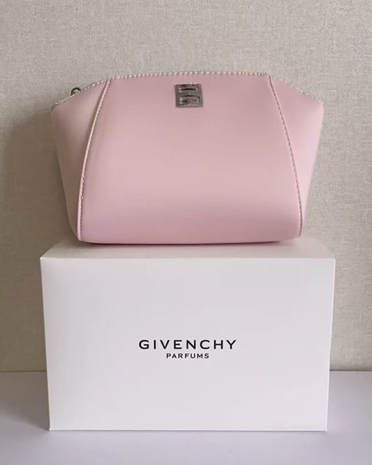 Givenchy Beauty Parfums Pink leather cosmetic bag《 香港專櫃 》