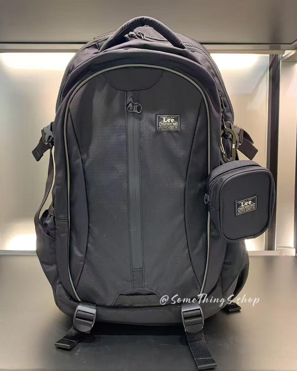 韓國 LEE Robic Air backpack 背囊 + 小吊袋