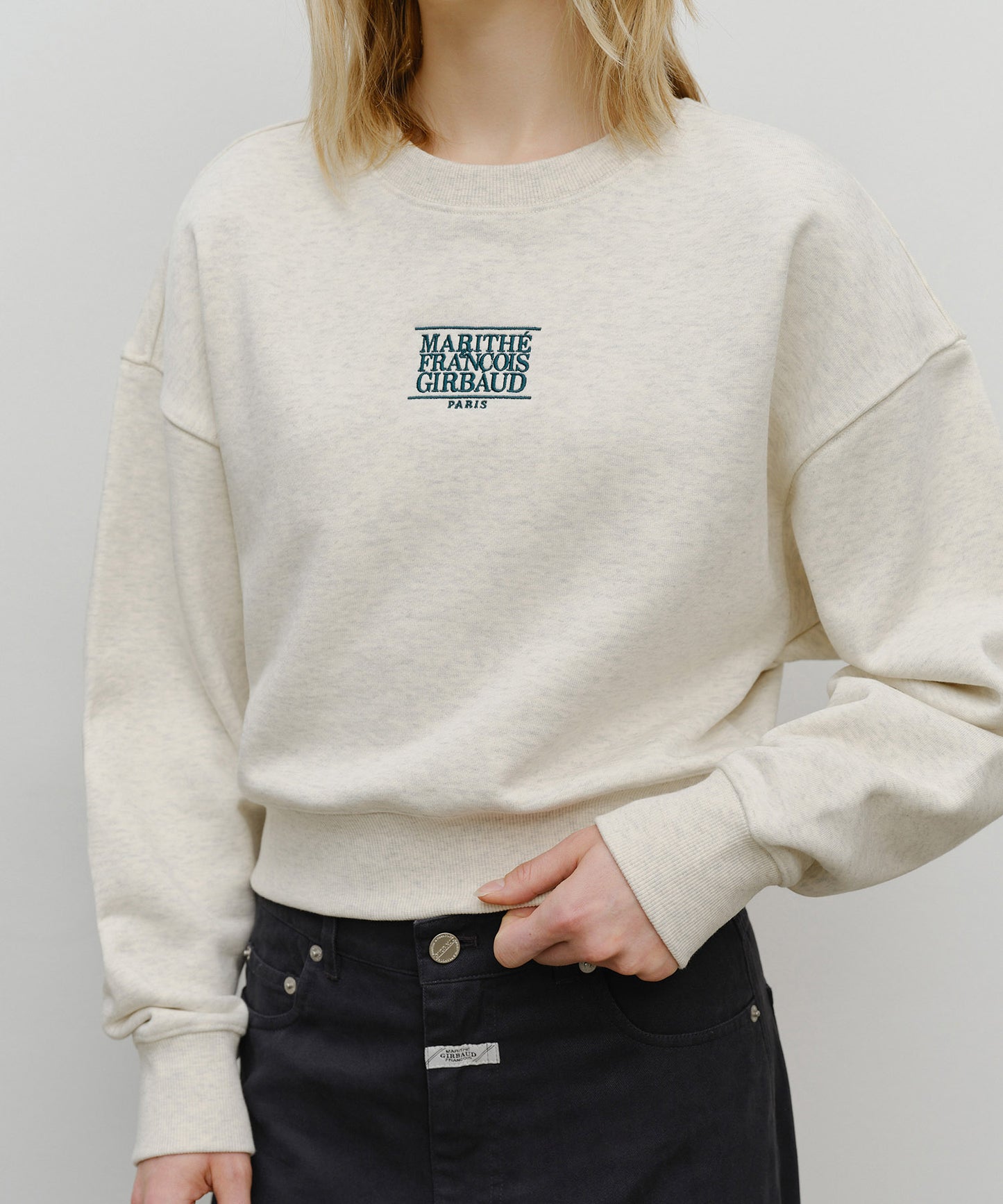 韓國 🇰🇷 Marithe Francois Girbaud Women's ★ SMALL ★ Classic LOGO Crop Sweatshirt 女裝衞衣|3 Colors