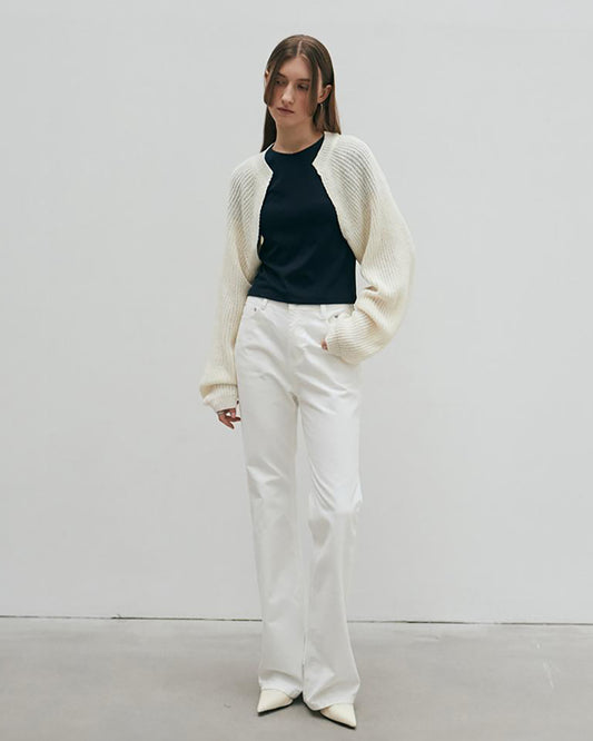韓國 Nick & Nicole Relaxed Boots cut Denim 100% cotton 白色休閒牛仔褲 高腰喇叭褲