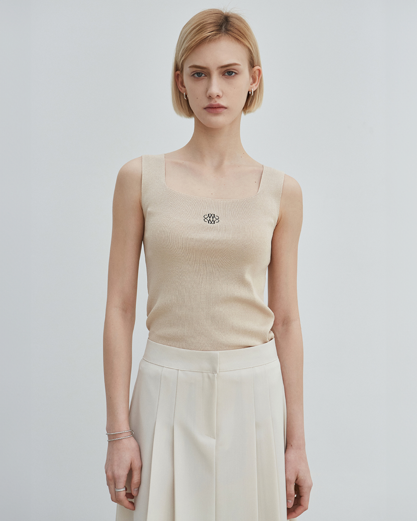 韓國 Nick & Nicole NICOLE SQUARE NECK Sleeveless top|Beige ★ White ★ Black