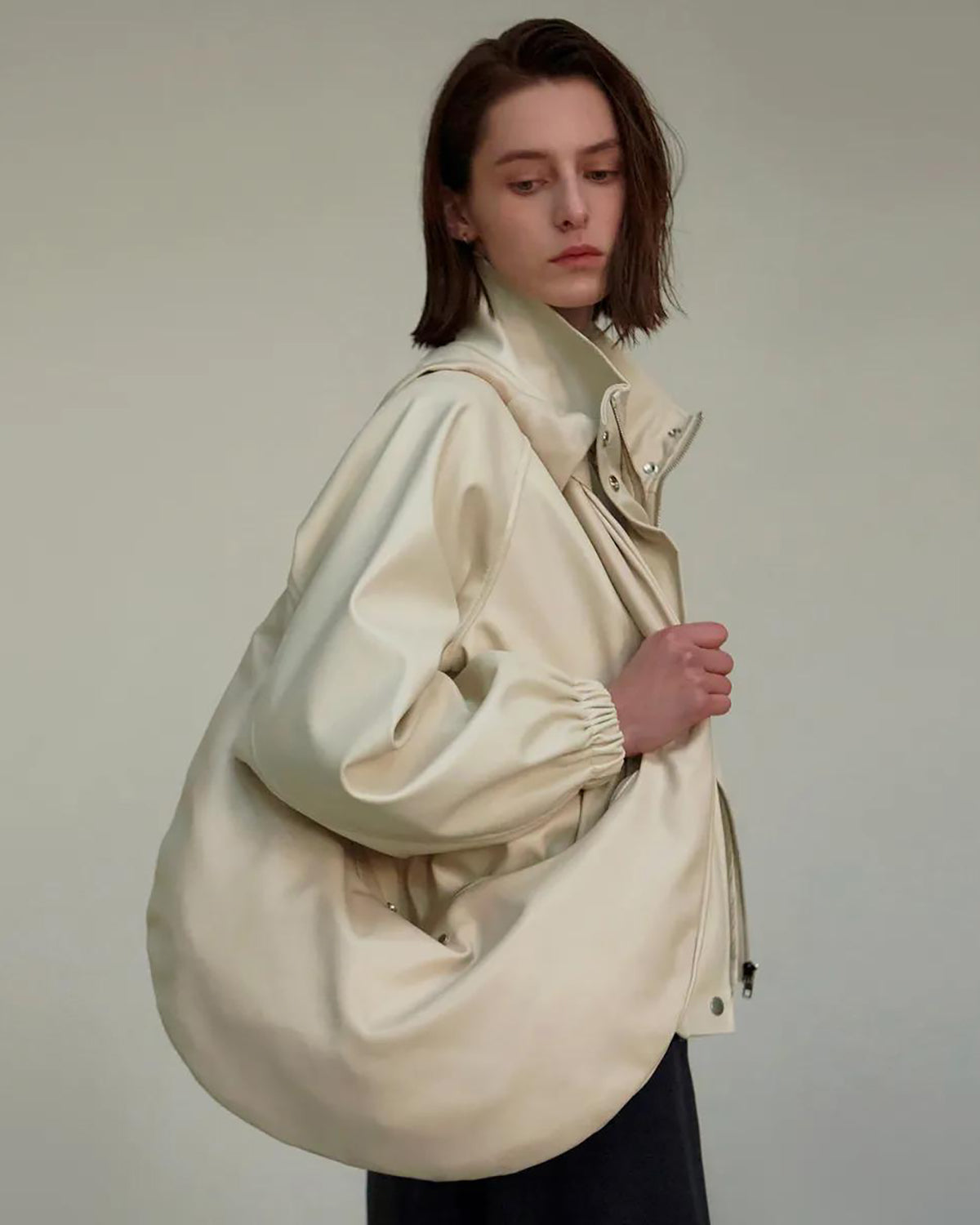 韓國 Nick & Nicole Shoulder Knot bag 2 colors 肩帶打結半月包包