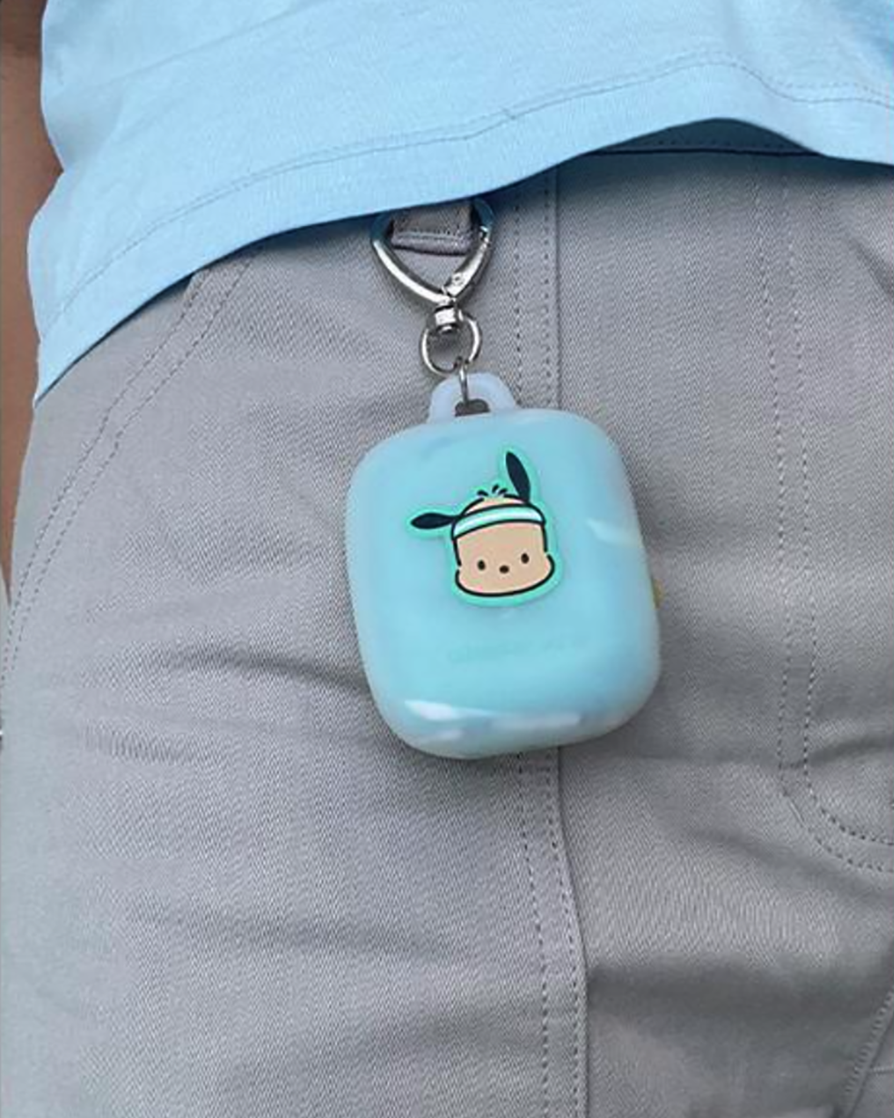 韓國限定 🇰🇷 Olive Young x FiliMilli Sanrio Cutie Run Edition|Sports Towel Keychain 速乾毛巾+收納鑰匙扣|