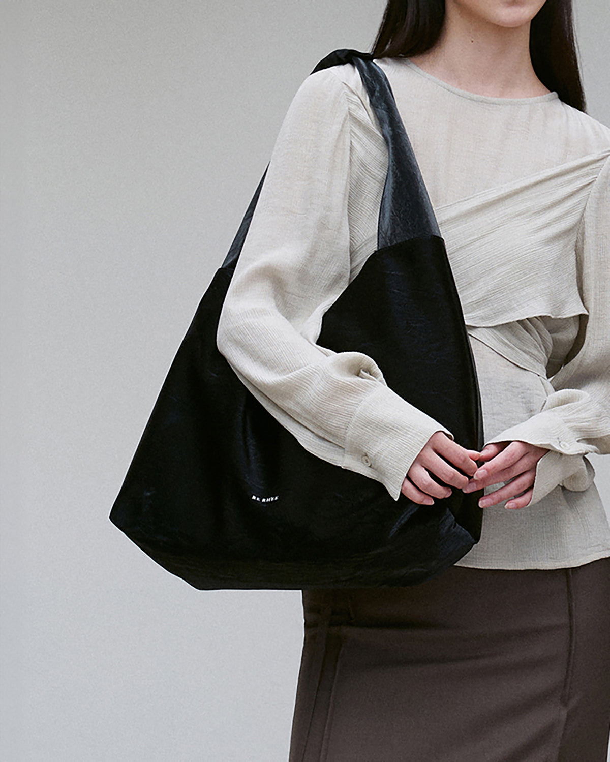韓國本地品牌 RE RHEE Leather tote bag