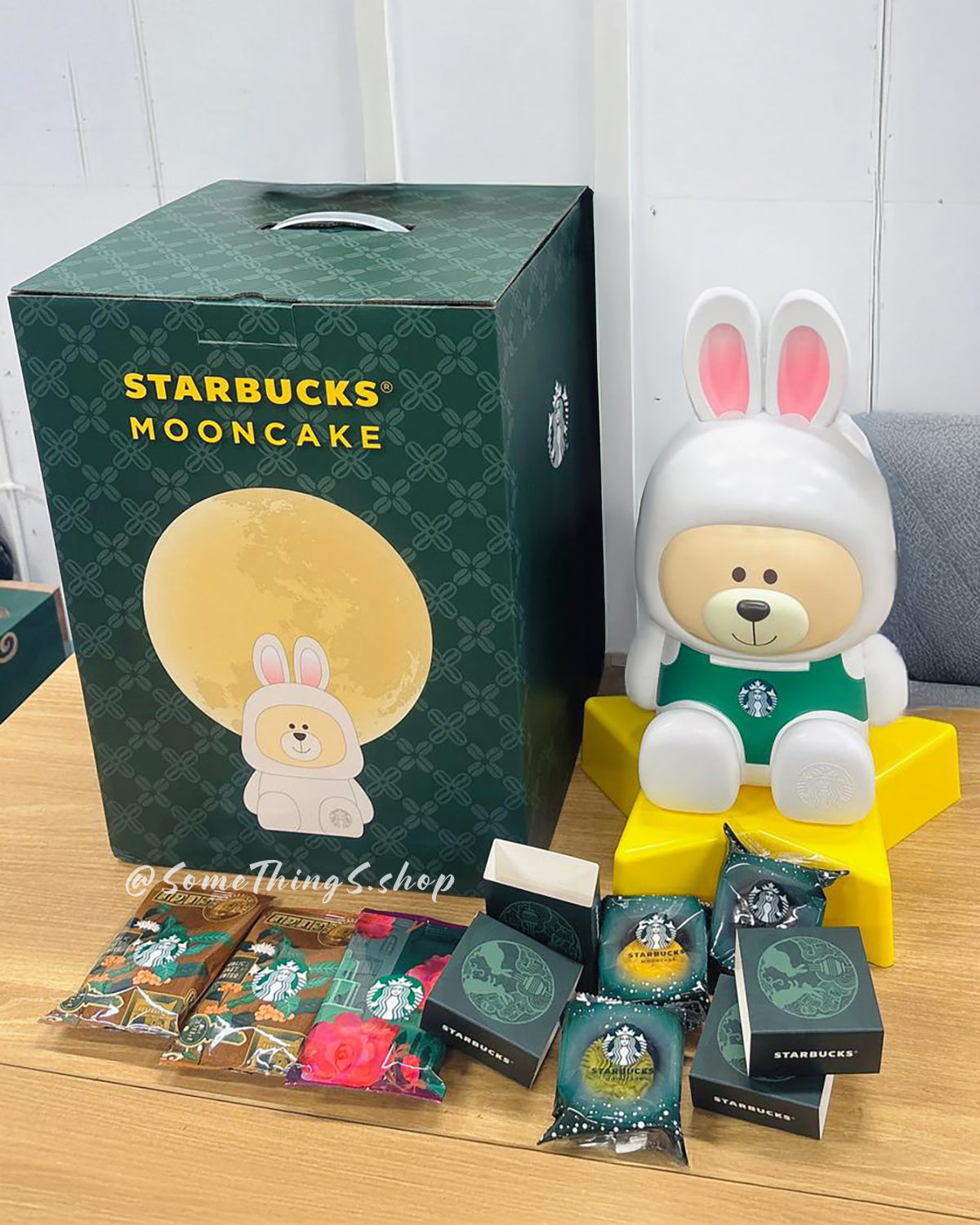 星巴克 Starbucks Bearista Moon Bunny 月兔🐰氣氛燈🌕 中秋流心月餅 (4粒裝) 2025 限量版|月餅禮券🥮