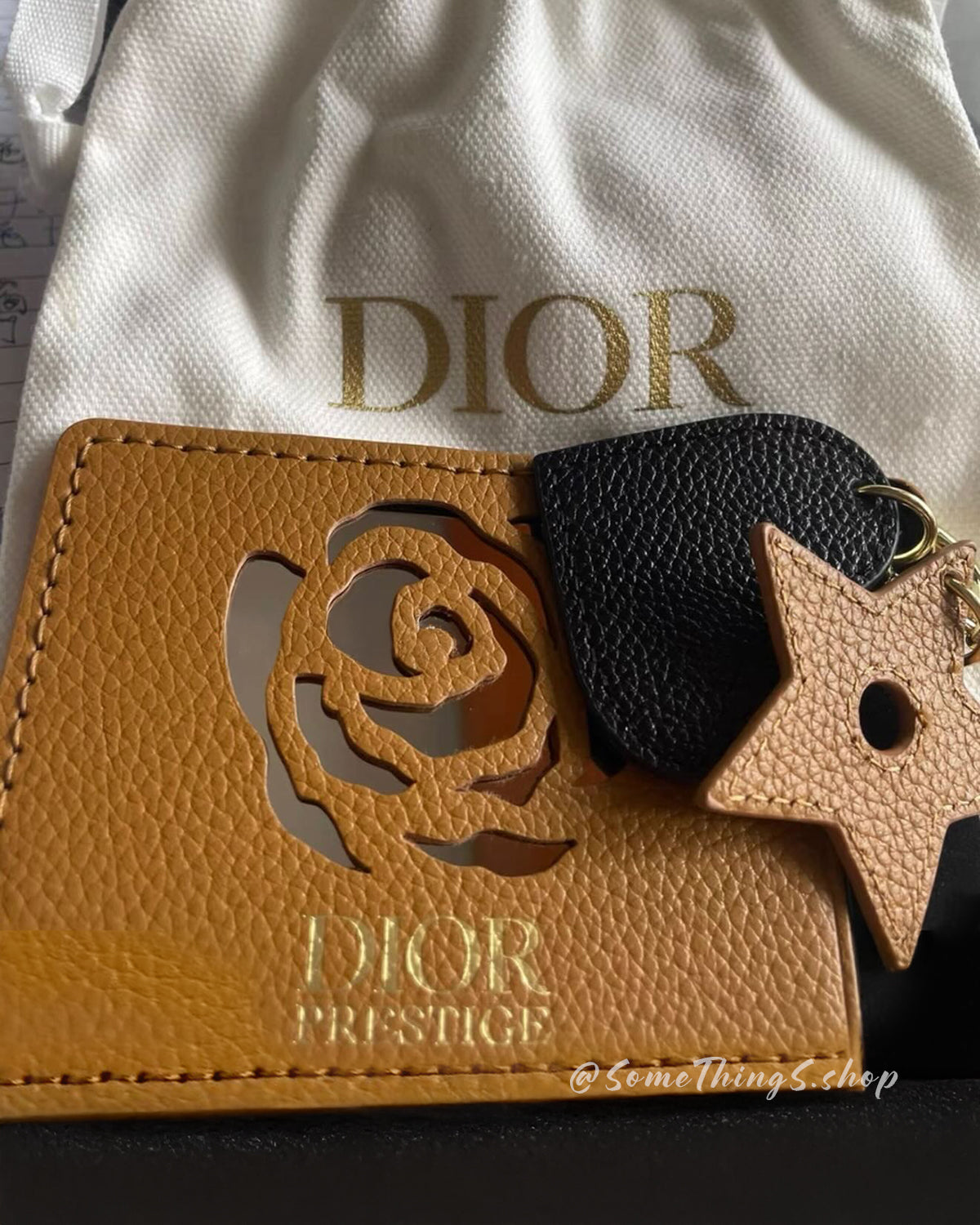 Dior PRESTIGE Rose Bloom 真皮卡片/鏡套|Membership Event 2025 限定贈品