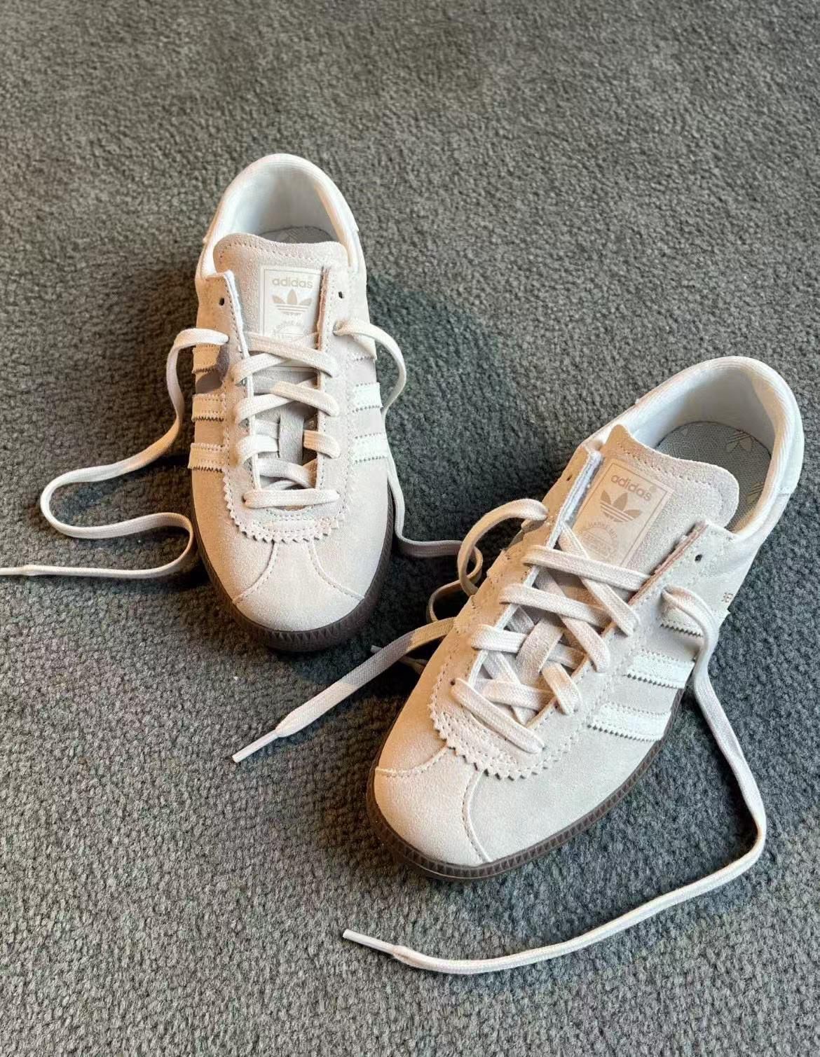 韓國 Adidas Originals Bern 復古 麂皮 海軍藍 / 米白色