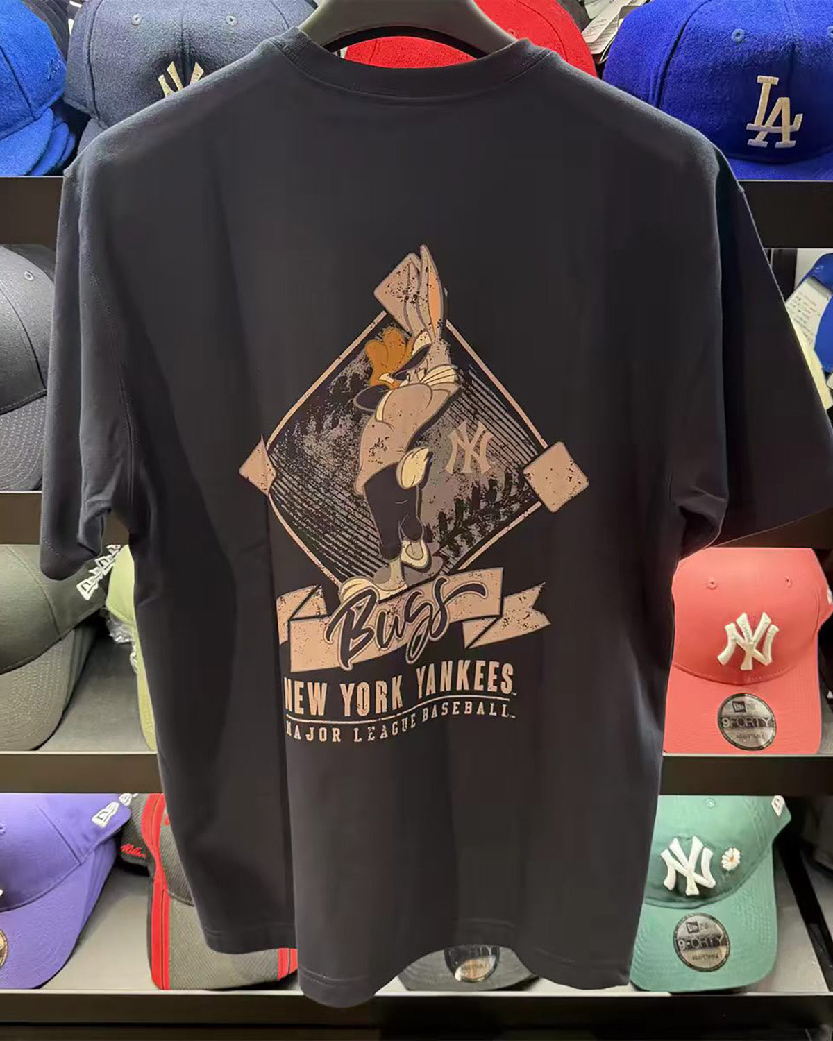 韓國 🇰🇷 New Era × Looney Tunes Bugs Bunny MLB 棒球 短袖 Tee