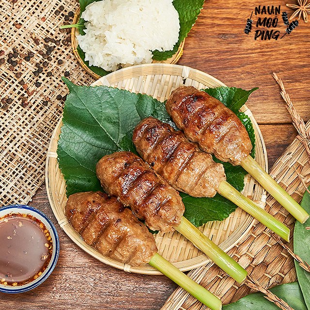 冷凍 ❄ 急凍食品|  泰國 曼谷佩雲寺 Nuan Mooping 老字號 ⭒ 傳統泰式串燒店｜BBQ 燒烤食物食品｜新鮮椰奶豬肉串 ★ 椰奶雞翼 ★ 香茅烤豬肉棒