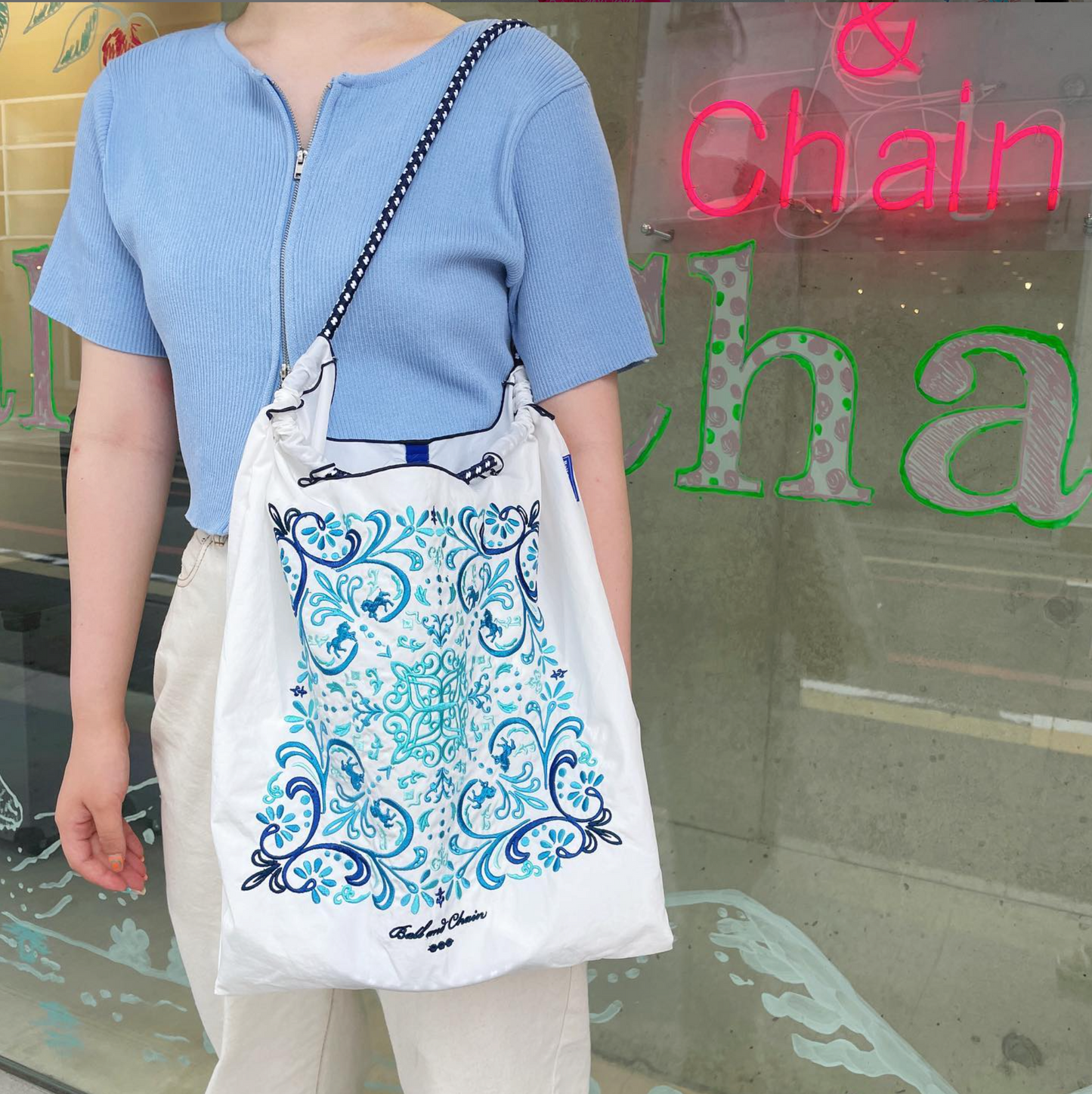 日本 Ball & Chain｜Original collection｜A4 2way bag 日本刺繡 防水 摺疊環保購物袋 手提包 單肩包｜Bandana White