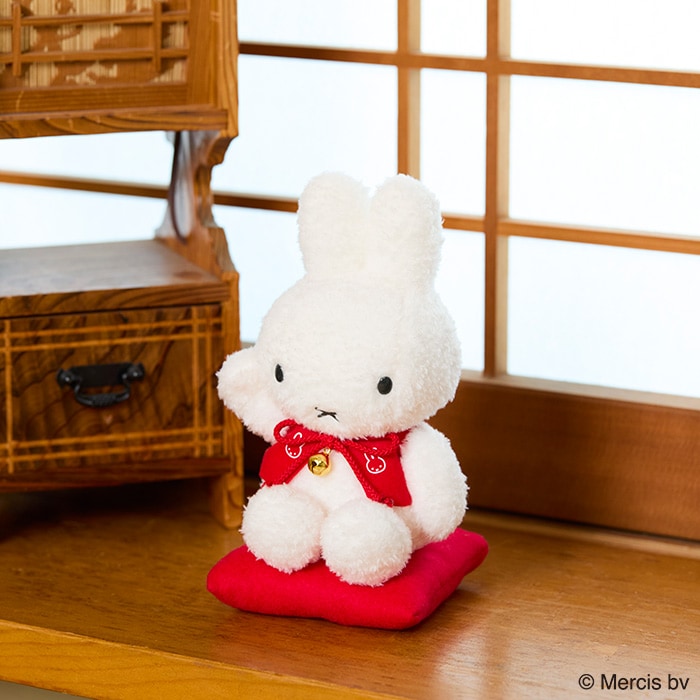 日本 Miffy 米飛兔 迎春招福 毛公仔 賀年小擺設