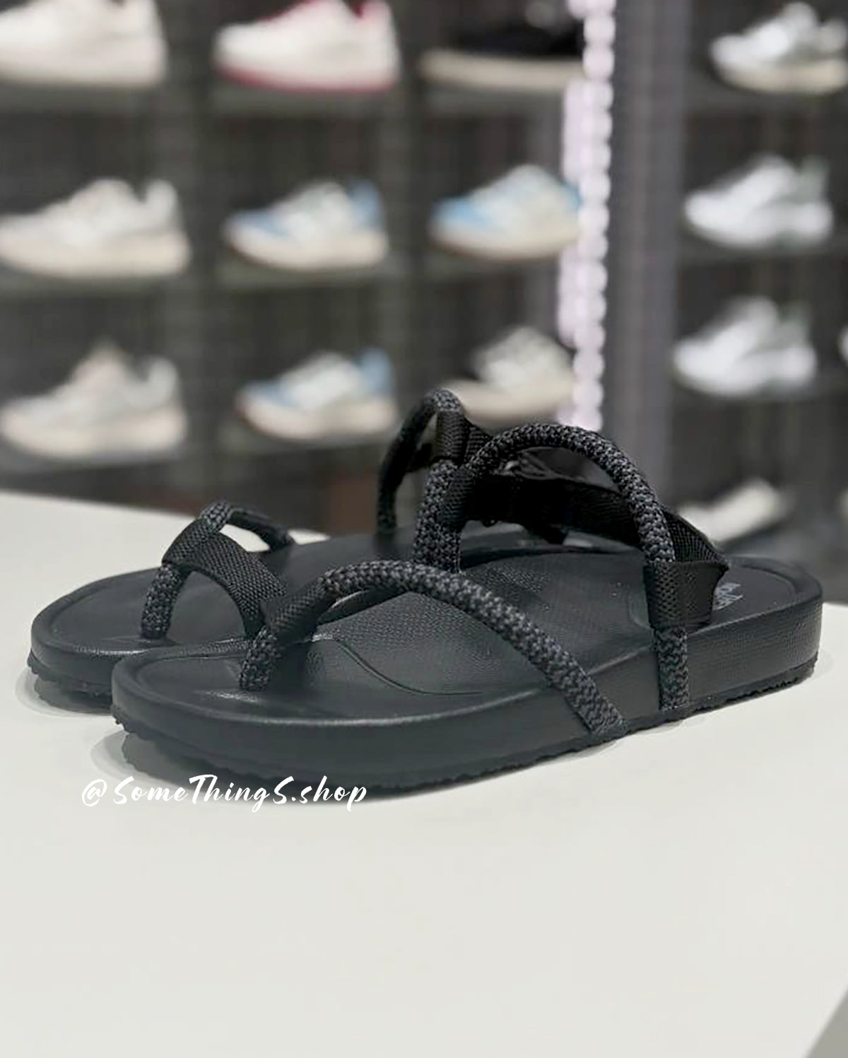 韓國🇰🇷 FILA TRAVEL flip-flops Unisex Sandals 人字拖