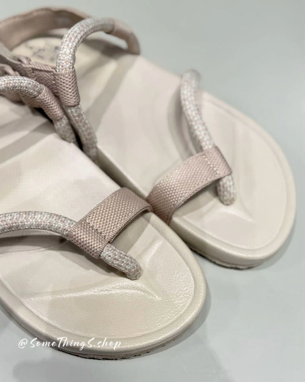 韓國🇰🇷 FILA TRAVEL flip-flops Unisex Sandals 人字拖