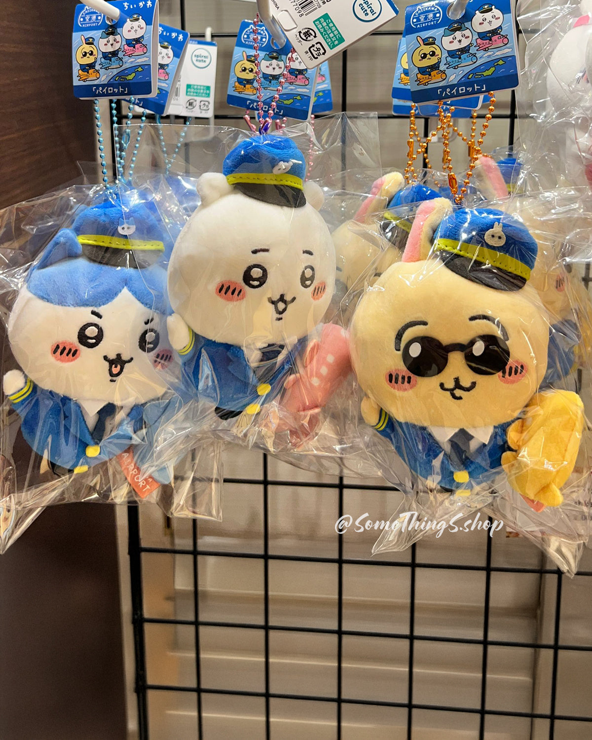 日本🇯🇵 北海道空港限定 Chiikawa 機長系列 公仔鎖匙扣