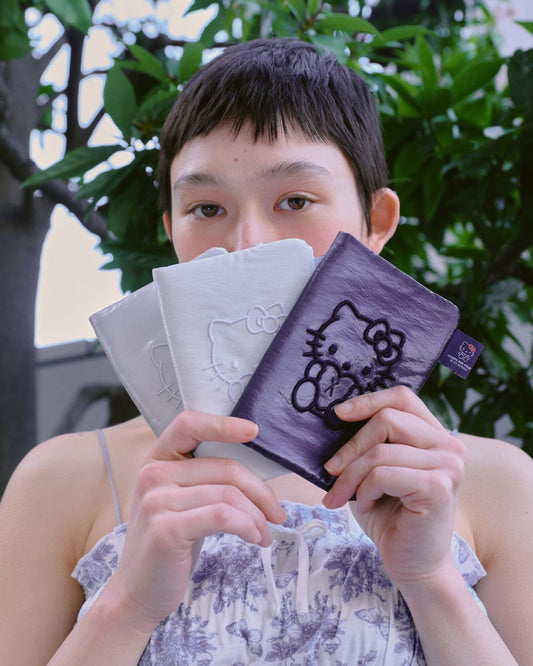 韓國 Joseph & Stacey X HELLO KITTY｜Travel Pouches Passport Case 旅行護照套｜Navy ♥ Platinum ♥  White