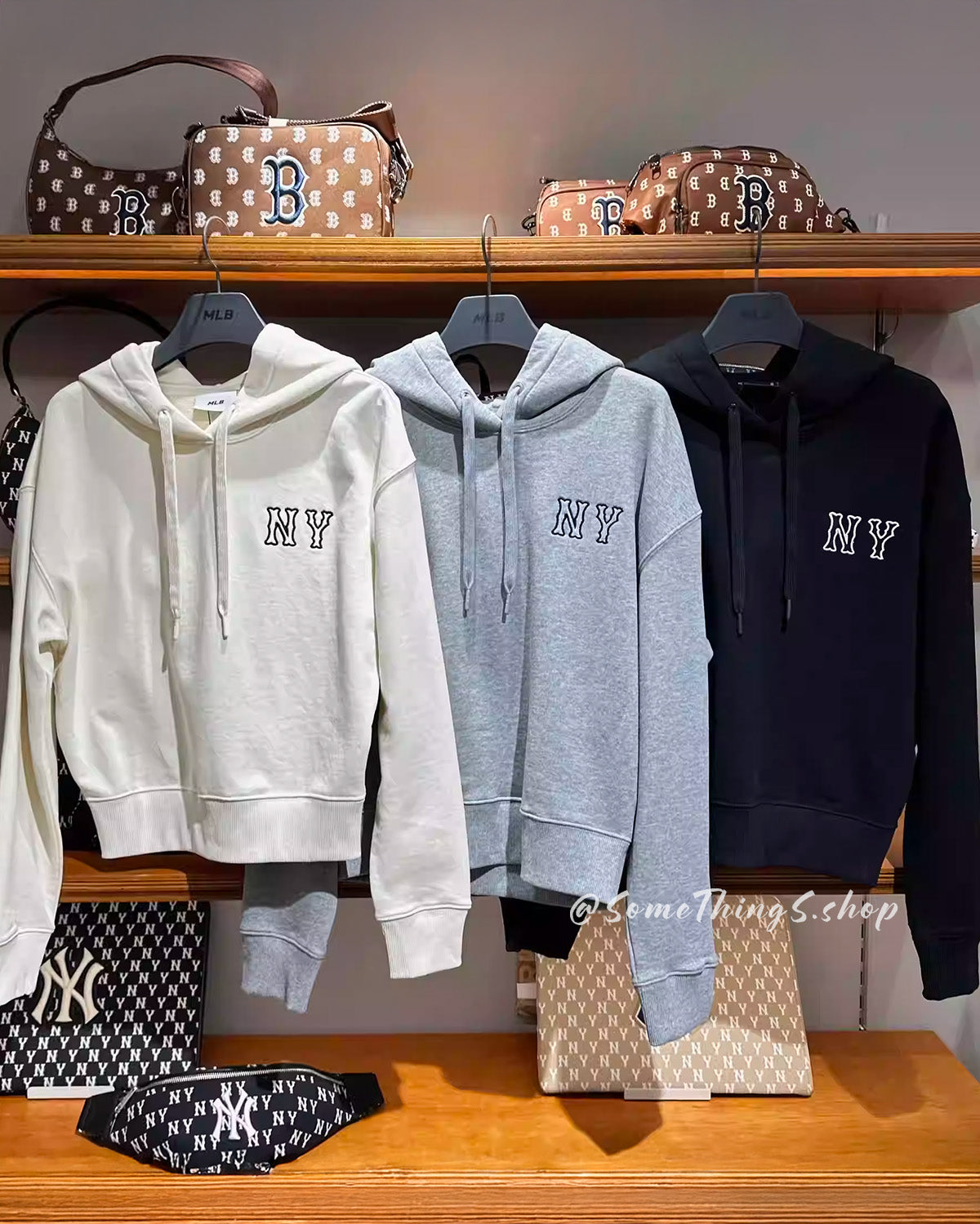 韓國 🇰🇷 MLB Women's Coopers SMALL Logo Crop Hoodie New York Yankees 短版連帽衛衣