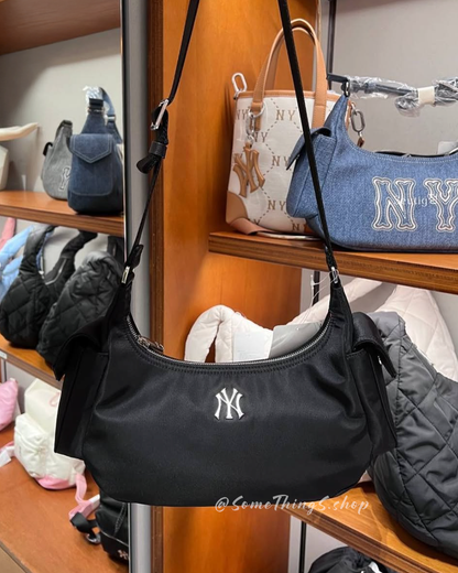 韓國🇰🇷 MLB New York Yankees Nylon Cargo 2 ways Bag
