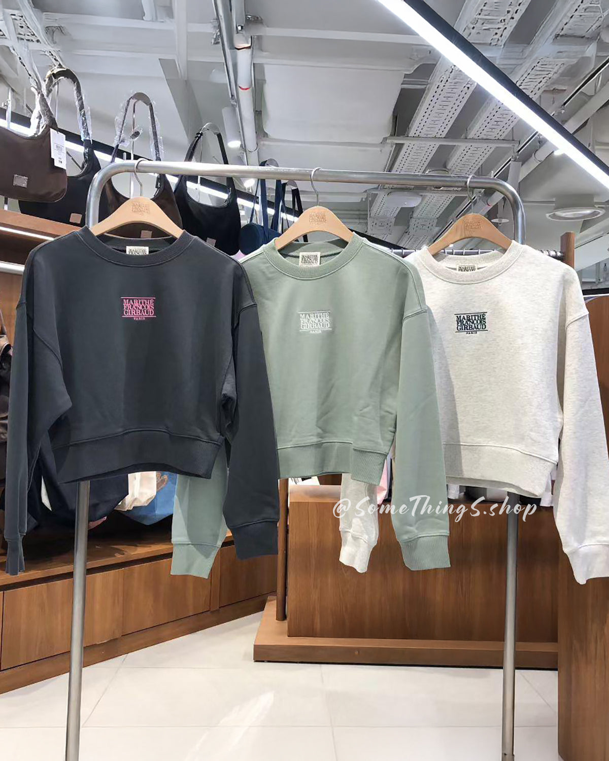 韓國 🇰🇷 Marithe Francois Girbaud Women's ★ SMALL ★ Classic LOGO Crop Sweatshirt 女裝衞衣｜3 Colors