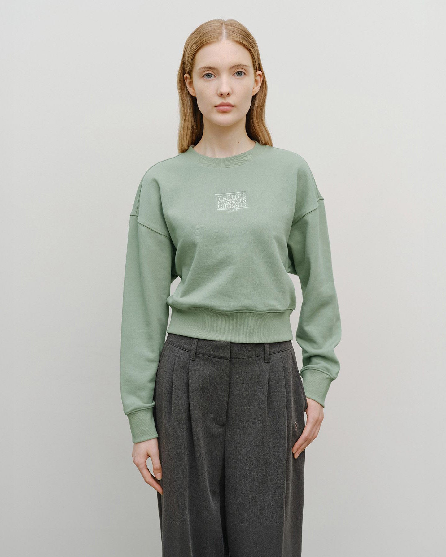 韓國 🇰🇷 Marithe Francois Girbaud Women's ★ SMALL ★ Classic LOGO Crop Sweatshirt 女裝衞衣｜3 Colors