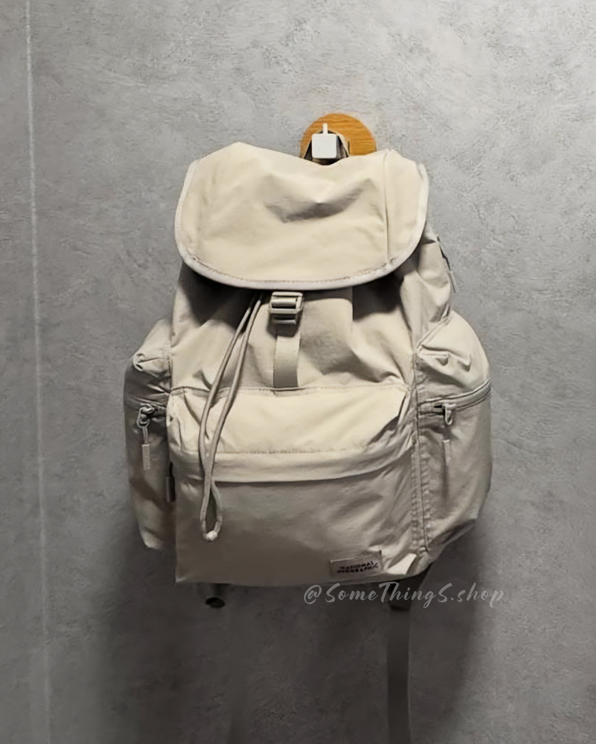 韓國🇰🇷 National Geographic Lightweight 15L Backpack