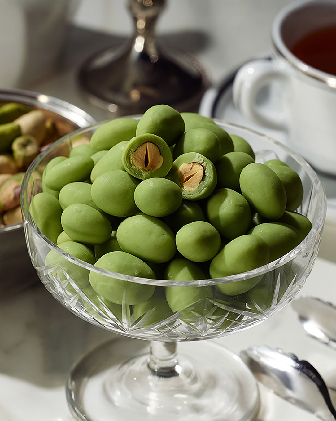 PISTA &amp; TOKYO Pistachio Chocoat｜Pistachio Chocolate Can 80g [Seasonal Limited]
