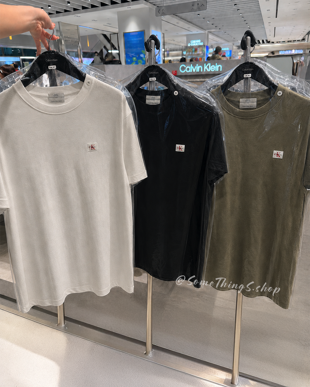 韓國 🇰🇷 Calvin Klein Jeans Unisex Badge Logo 100% 純棉 短袖 Tee