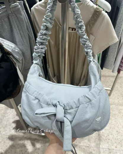 韓國🇰🇷 Covernat Clover Heart Shirring Medium Nylon Hobo Bag 抓皺尼龍流浪包｜5 colors
