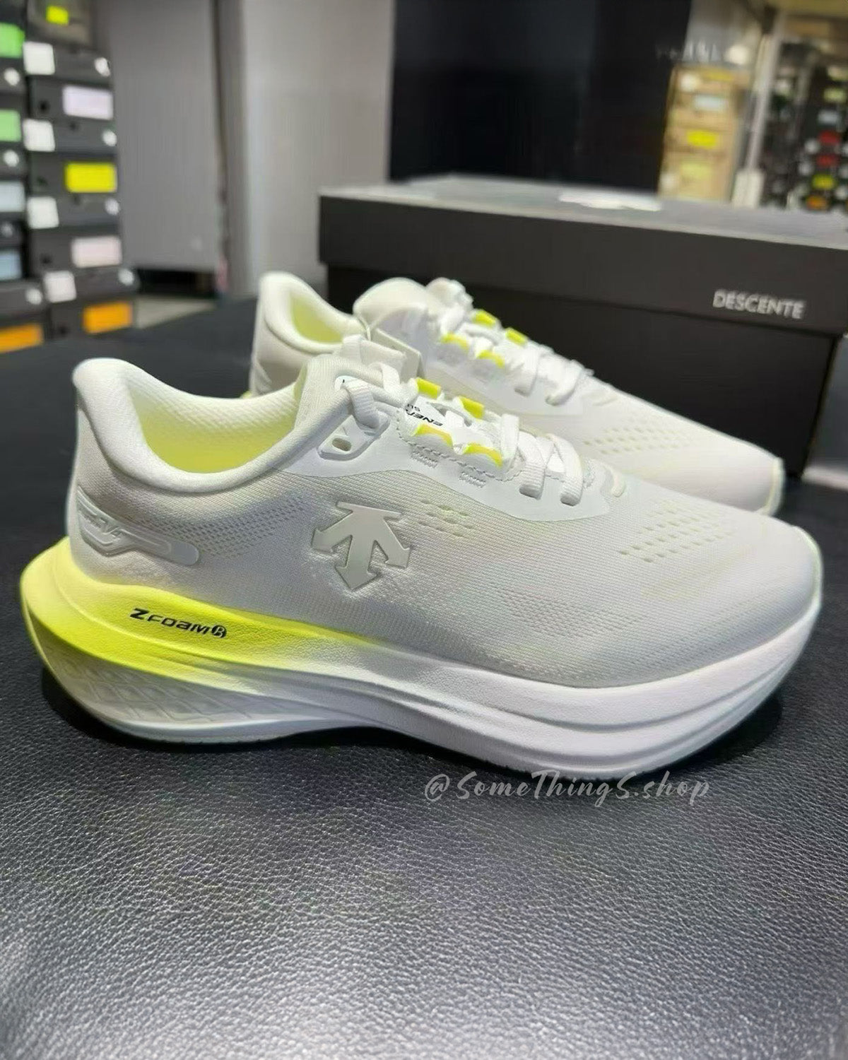 🇰🇷韓國代購 ★日本 Descente Enerzite Super V4 Unisex 運動慢跑鞋｜White