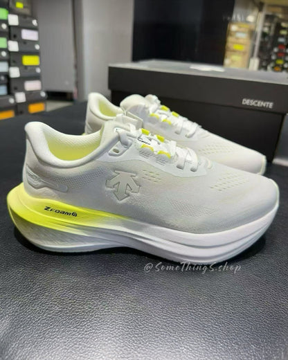 🇰🇷韓國代購 ★日本 Descente Enerzite Super V4 Unisex 運動慢跑鞋｜White