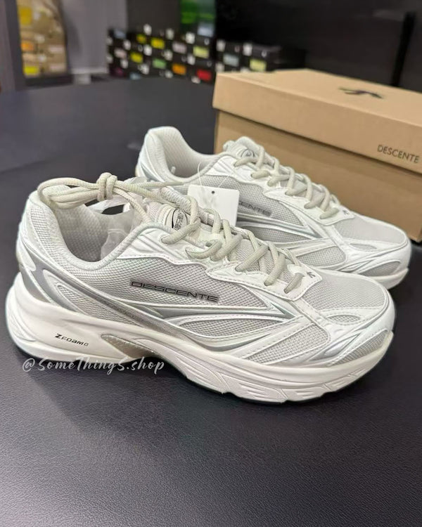 🇰🇷韓國代購 ★日本 Descente Hypernova Black Unisex 復古老爹 慢跑鞋｜ Chrome White