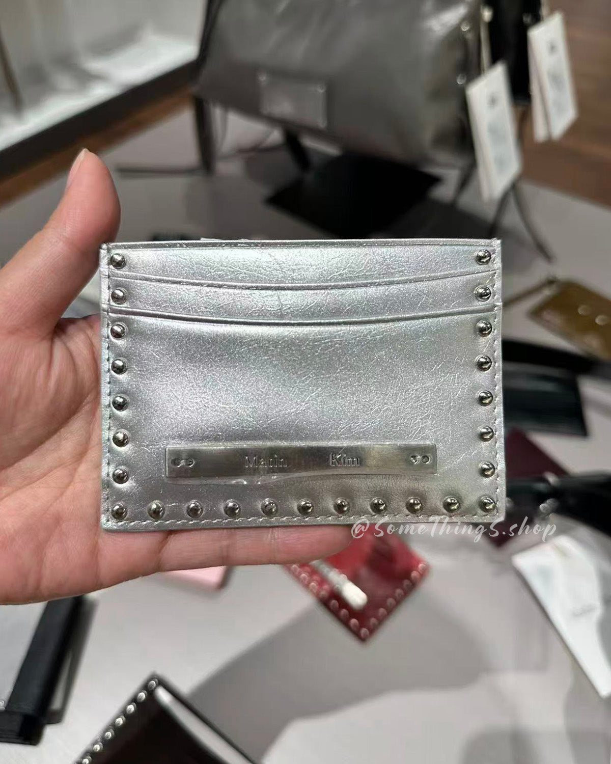 韓國 🇰🇷 Matin Kim Western Stud Card Wallet   100% 牛皮 皮革 窩釘 短版金屬 Logo 卡片包