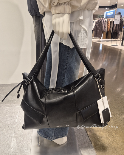韓國🇰🇷 Matin Kim WIDE NEMO 寬版皮革肩背包 黑色