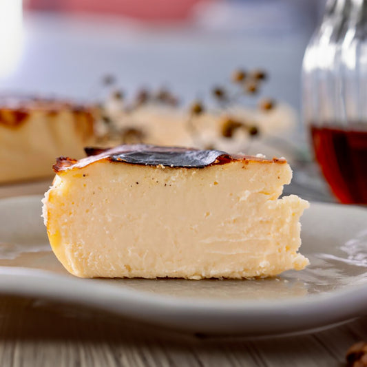 ◤ Frozen food◢ Hokkaido Mireica Basque Burnt Cheesecake Sapporo Basque Burnt Cheesecake 350g