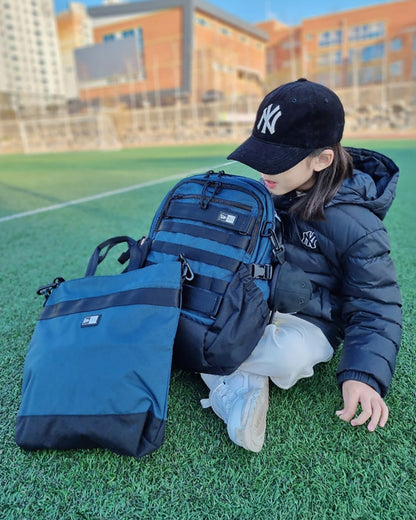 韓國 🇰🇷 New Era KIDS 新學期書包3件套裝｜Skateboard 背囊＋功課斜背袋＋迷你棒球帽零錢包掛飾