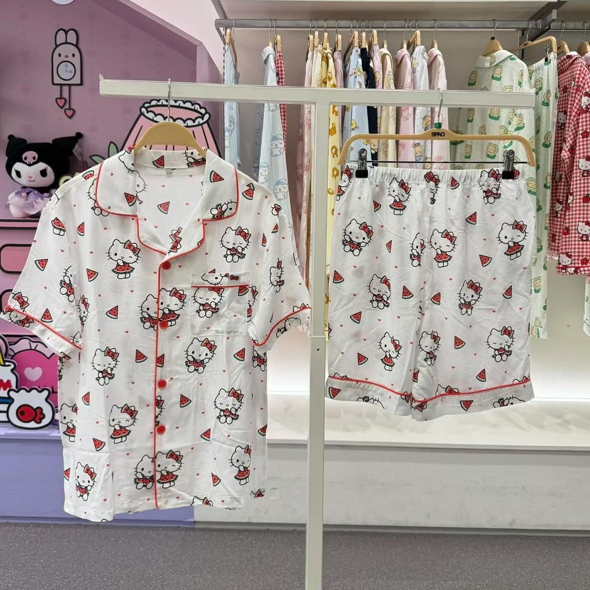 韓國 🇰🇷 SPAO Kid x Sanrio 西瓜系列 unisex 兒童短袖睡衣套裝｜Hello Kitty ⦁ Pochacco ⦁ 布甸狗 ⦁ Kerokerokeroppi⦁ 大耳狗⦁